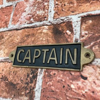 "Captain" - Wall Sign - Metal - L1 x W15 x H6 cm - Black