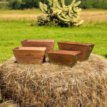 "House & Garden" Outdoor Planters (Set of 4) - Wood