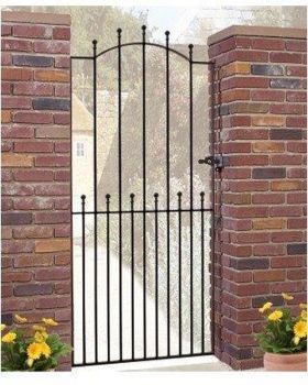 Manor Tall Bow Top Single Gate - Solid Steel - Fits Gap of 1067 mm x 1940 mm High - Electro Galvanised/Black Powder Coated