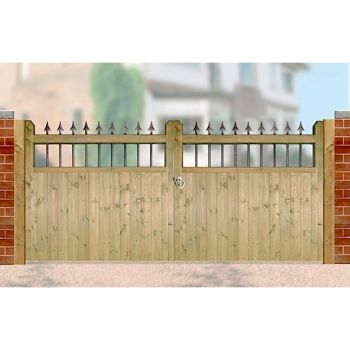 Hampton Low Double Driveway Garden Gate - Pressure Treated Scandinavian Redwood - W2400 x H1200 mm