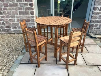 Deluxe Alfresco Bar Set Six Seater - L200 x W200 x H110 - Redwood