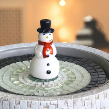 Collectible Fountain Head - Sonnie the Snowman - W7 x H10 cm - Black/White/Red