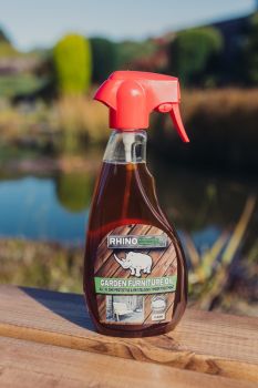 Rhino Valley Garden Furniture Timber Care 500ml Spray - L3 x W11 x H30 cm - Brown