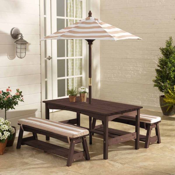 Children's outdoor table and chair set outlet with umbrella