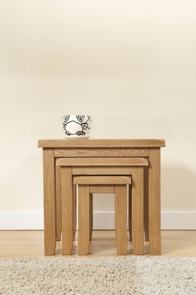 Shrewsbury Nest of Tables - L40 x W55 x H50 cm - Oak