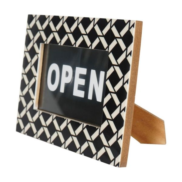 Lorna Photo frame 10x15cm - Polyresin - L16.51 x W1.27 x H21.59 cm - Black/White