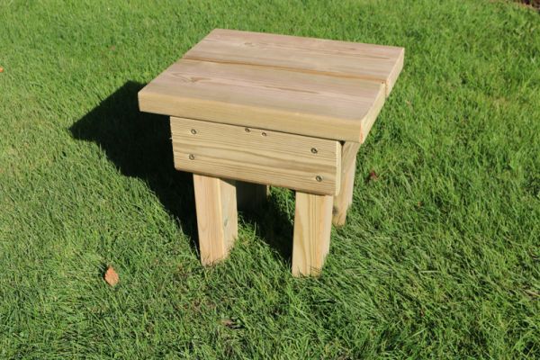 Pressure Treated Footstool - Outdoor Garden Furniture Foot Rest - Timber - L30 x W30 x H30 cm - Fully Assembled