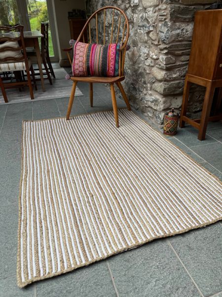 CHAKKAR PALE Stripe Rectangular Beige Hall Rug - Jute - L90 x W150 - White