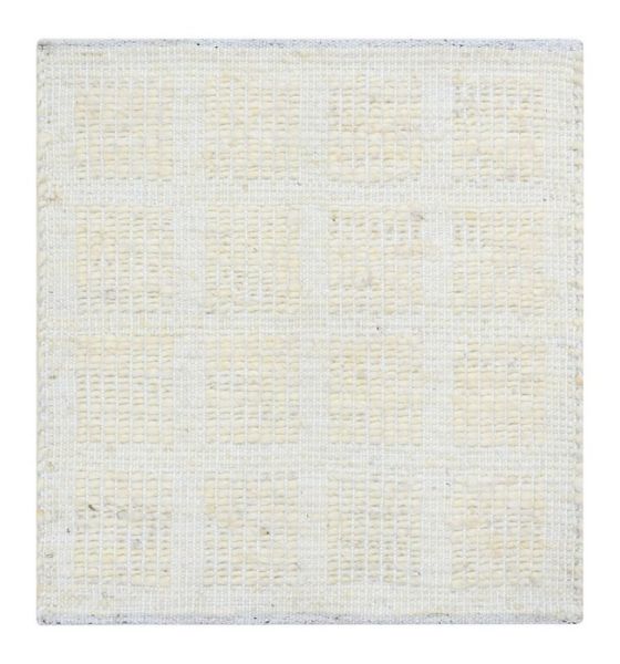 Sholy Rectangular Shaped Hand Carded Rug - Wool - L200 x W140 x H1 cm - White