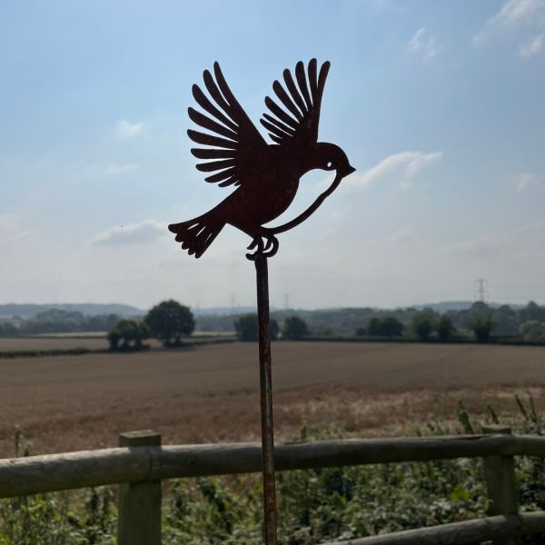 Flying Robin on 5 Feet Pole (Pack of 3) - Bare Metal/Ready to Rust - W15 x H168 cm