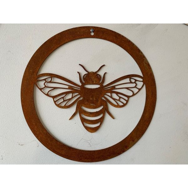 Bee in a Circle Large Garden Wall Art - Bare Metal/Ready to Rust